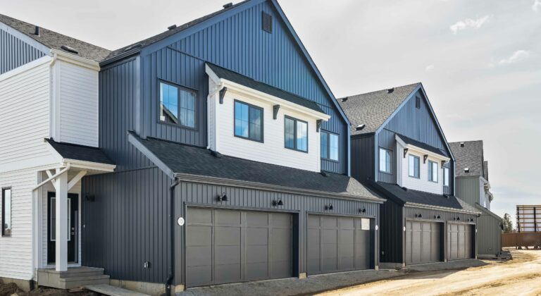 Double-attached garage townhome in southwest edmonton